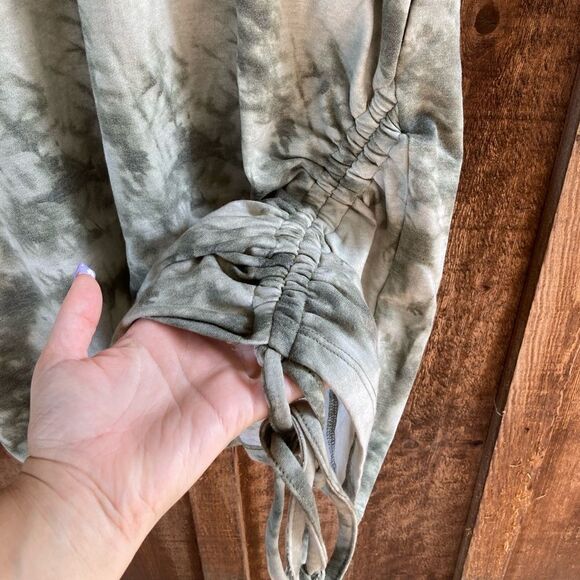 Como Blu Basic Sleeveless Knit Dress with Side Ruching Detail - Picture 4 of 9